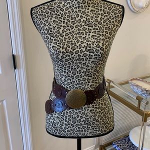 Conch - O - Belt brown leather gold studded detail